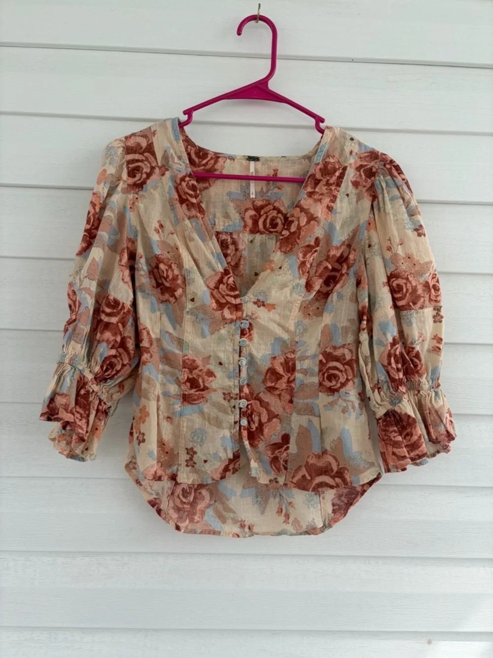 Free People I Found You Top Floral V-Neck Button Front Blouse in Cream and Rust